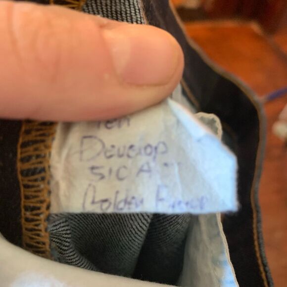 Baldwin dark wash tapered leg small business size 30 jeans - Picture 3 of 4